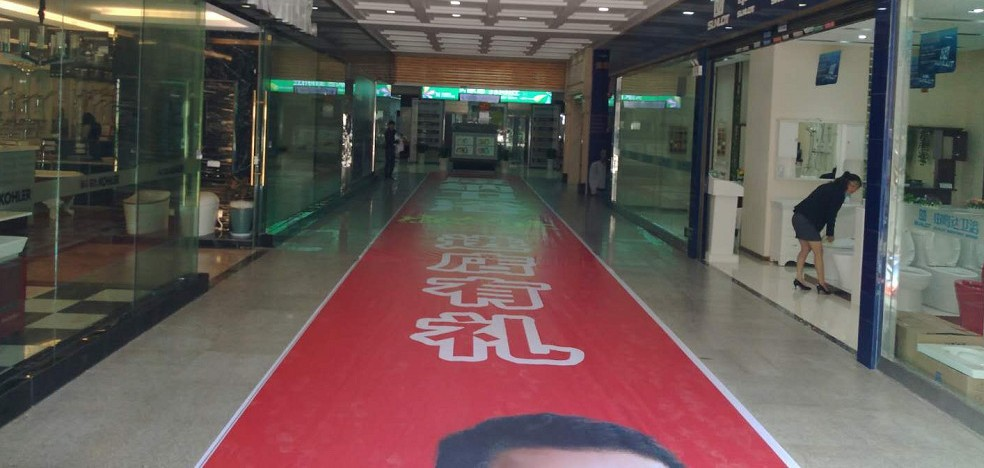 5bd4076d81b32.png blob.png